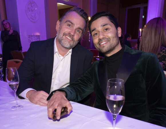 ENDRET PLANENE: NRK-profil Noman Mubashir og kjæresten Frode skulle tilbrakt påska i USA med barna, men avlyste planene grunnet coronaviruset. Foto: Epsen Solli / Se og Hør ENDRET PLANENE: NRK-profil Noman Mubashir og kjæresten Frode skulle tilbrakt påska i USA med barna, men avlyste planene grunnet coronaviruset. Foto: Epsen Solli / Se og Hør